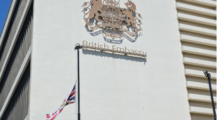 مديرة اللجنة البريطانية الفلسطينية تحذر من نقل السفارة البريطانية للقدس المحتلة