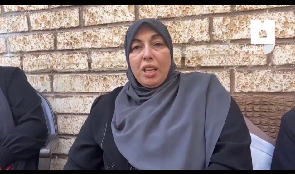 والدة عدي التميمي: كان لا يغادر المنزل إلا قليلا لكي يبقى بجانبي