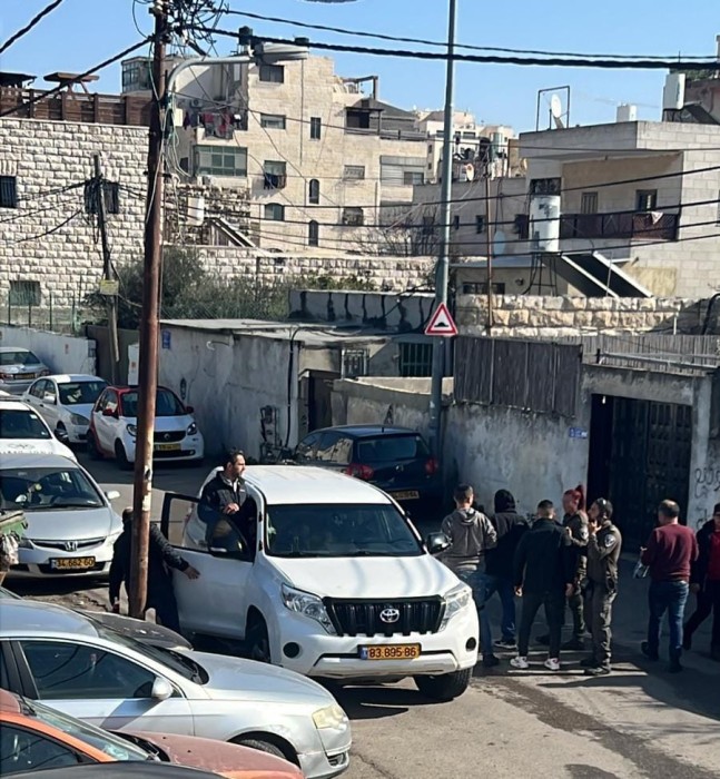الاحتلال يقتحم بلدة شعفاط ويهدم عدد من المنشآت في بيت صفافا