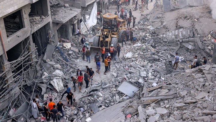 مدير المكتب الإعلامي الحكومي: عجلة الحياة متوقفة في قطاع غزة وقد تنهار في أي لحظة